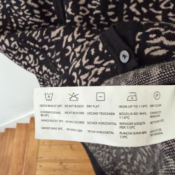 Y2K Leopard Print Knit Sweater Dress Long Sleeve Button Front Brown Mob Wife M - Picture 5 of 8